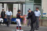 優勝杯返還
